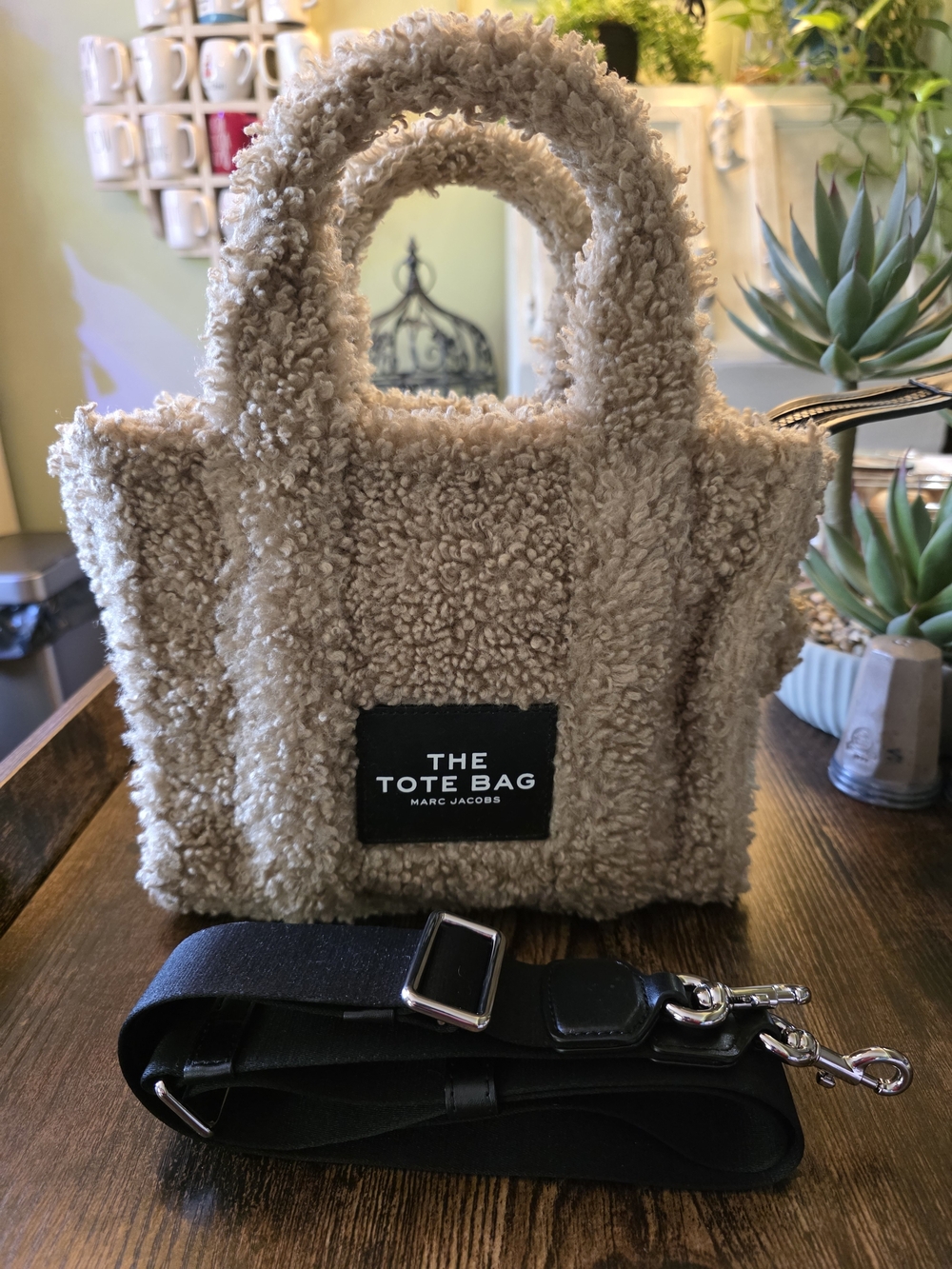 Marc Jacobs The Tote Bag Sherpa Tote in Beige